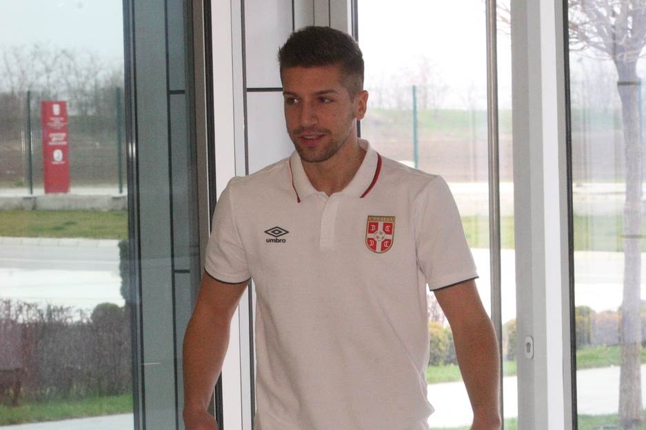 Matija Nastasić nema klub, može u Partizan