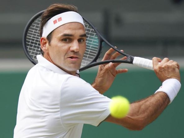 Rodžer Federer prodao reket sa Vimbldona
