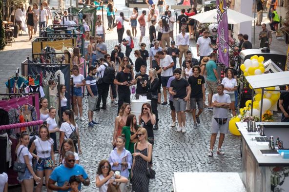 ELLE x L:AW fashion street ulica Kralja Petra