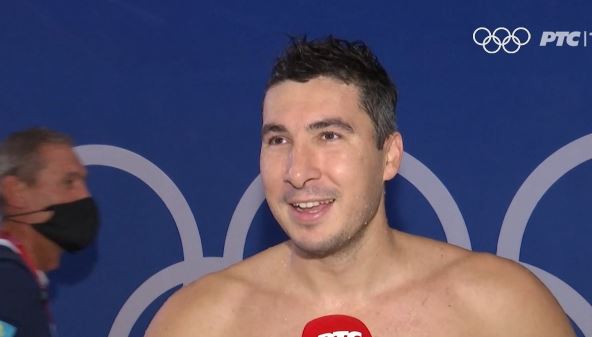 Dejan Savić zauzima dva mesta u autobusu, šala Stefana Mitrovića na Olimpijskim igrama