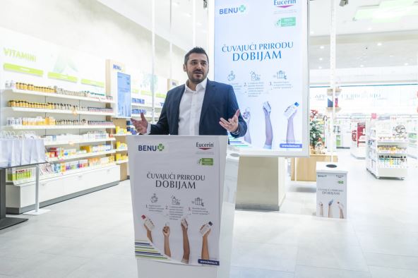 Dejan Aleksov, direktor BENU apoteka i član Upravnog odbora Pheonx Grupe.jpg