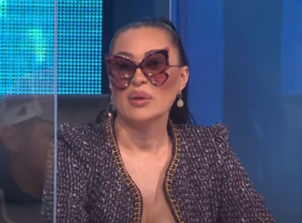 ceca.jpg