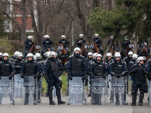 policija derbi uroš arsić 24.jpeg