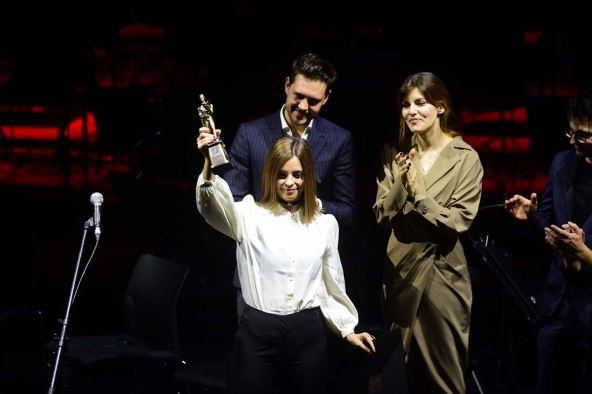 Dina Duma Milos Bikovic Tamara Dragicevic0 fest zatvaranje_060322_foto dusan milenkovic 6663.jpg