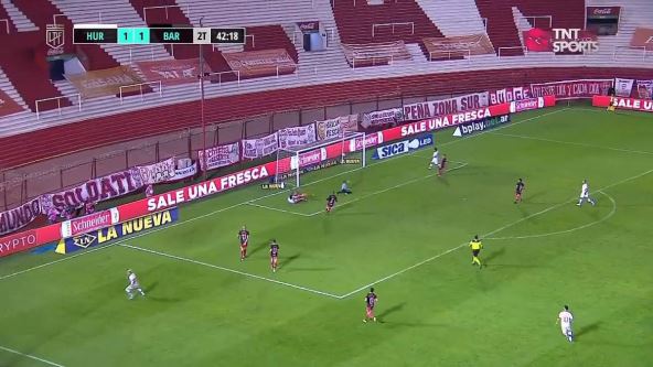 Huracan v Barracas Central (1).jpg