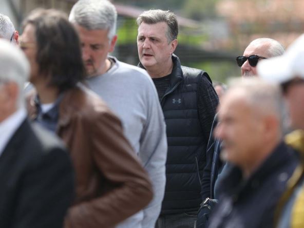 Zoran Sretenovic sahrana Kumodraškom groblju (27).jpg