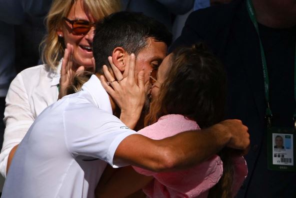 Novak Djokovic, Djokovici, Jelena DJokovic (1).jpg