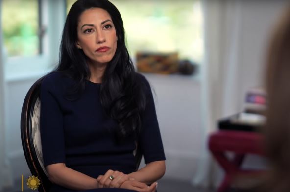 huma abedin (5).png