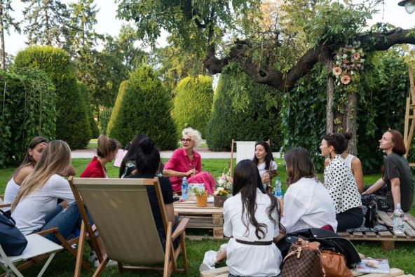 Sensa Piazzeta-9.jpg