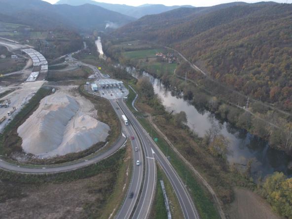1668351129_cacak-autoput-milos-veliki-nema-guzve-fotorina1.jpg