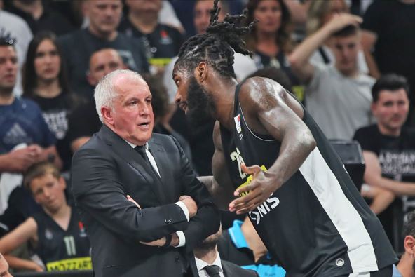 Partizan Zvezda meč 2 (11).JPG