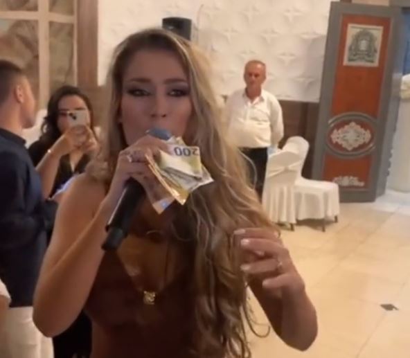 Tea Tairović uzima ozbiljan novac na proslavama