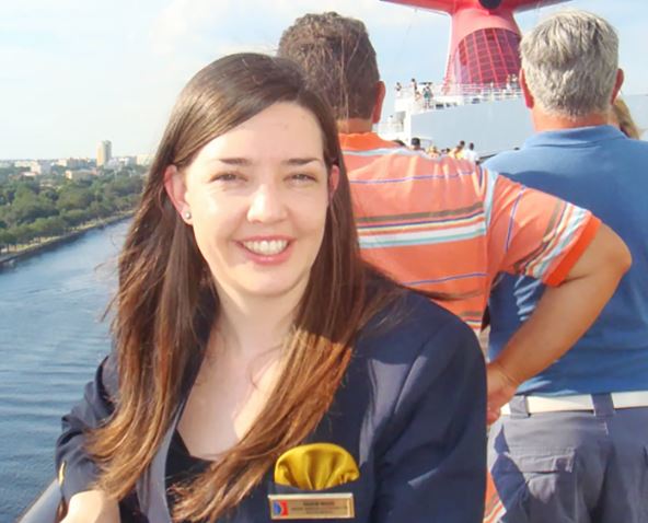 Radnica na kruzeru (2).jpg