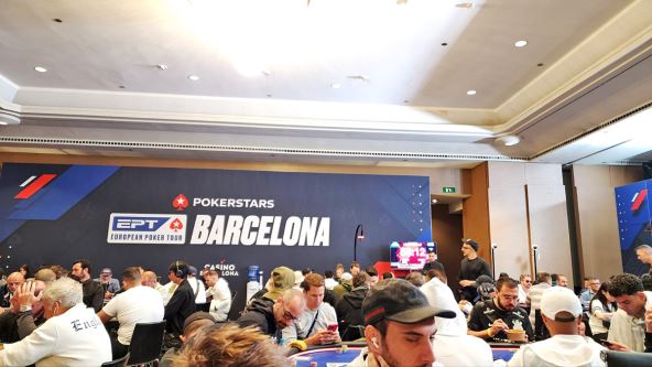 Poker (2).jpg