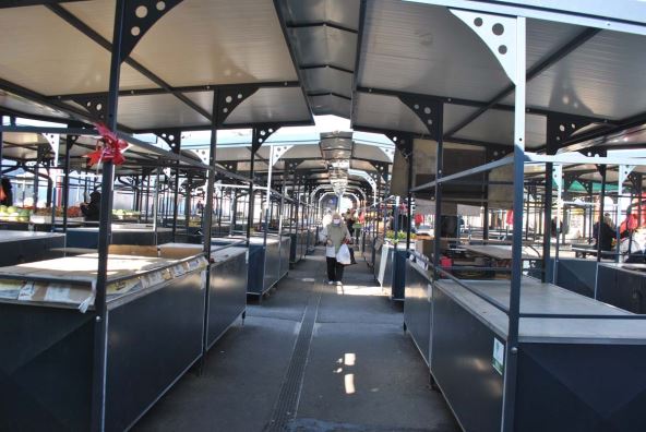 Pijaca Borča posle uređenja 2.jpg