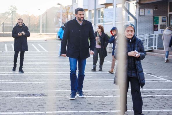 Aleksandar Šapić izbori glasanje 15.jpg