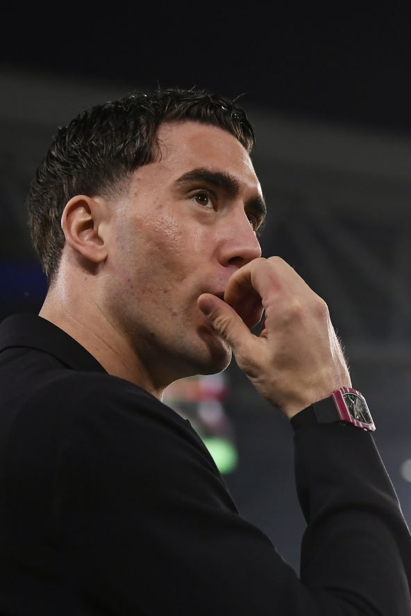 Miralem Pjanić isti sat kao Dušan Vlahović