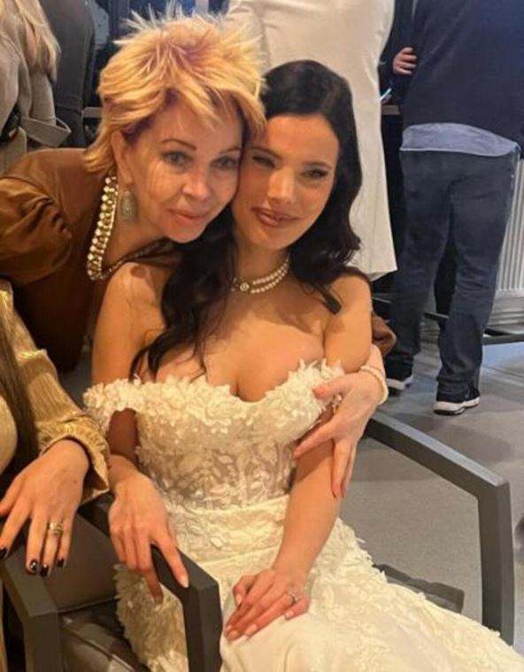 Teodora Bjelica sa majkom