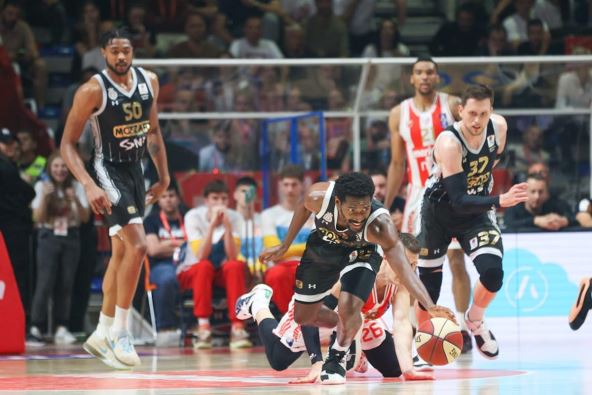 ABA liga promenila termin trećeg meča finala Crvene zvezde i Partizana