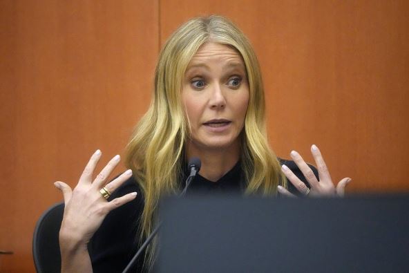 Gwyneth Paltrow  (1).jpg