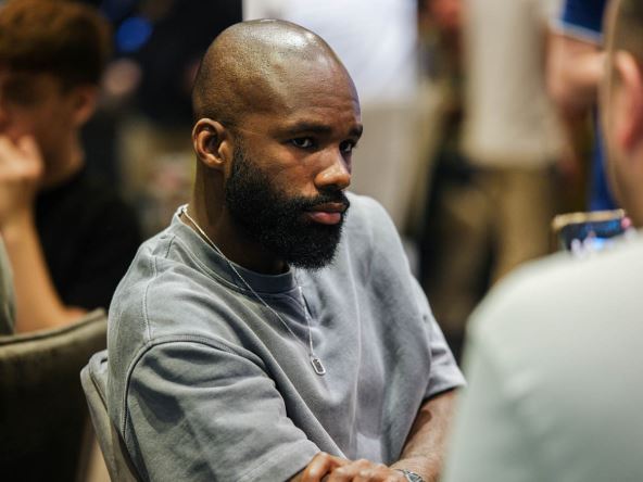 Aldo Kalulu fudbaler Partizana daje intervju