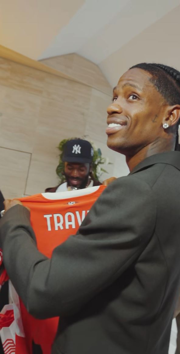 Travis Skot je bio na AC Milan Događaju