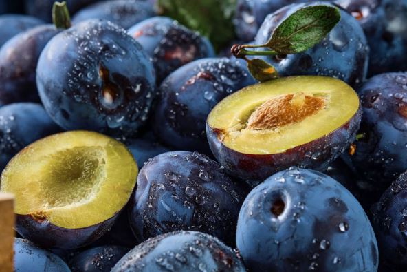 Kada beba sme da počne da jede šljive 2191214783.jpg