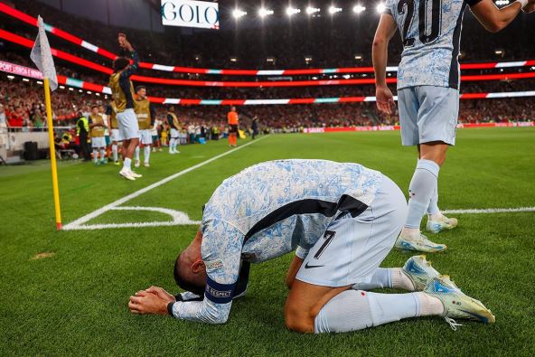 Ronaldo (7).jpg