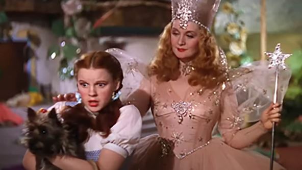 Džudi Garland sa vilom u Čarobnjaku iz Oza