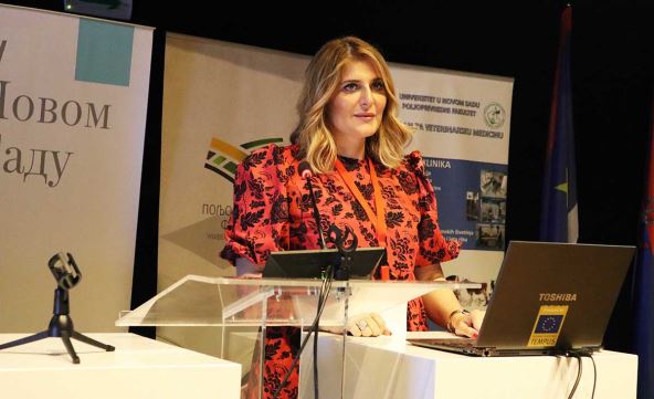 prof Ivana Cirkovic i (1).jpg