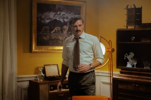 Telekom Srbija_Ruka pravde 2 copy.jpg