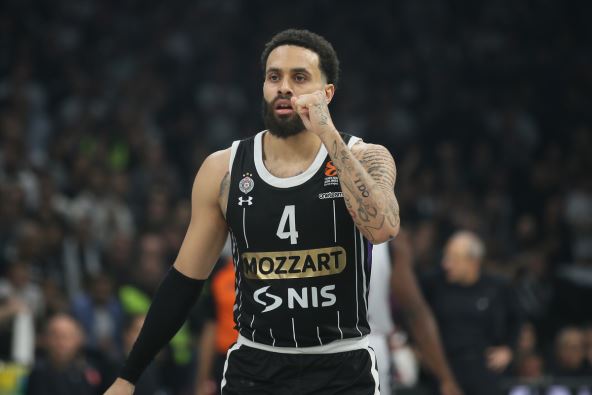 20241115ivParArm122 (1).JPG