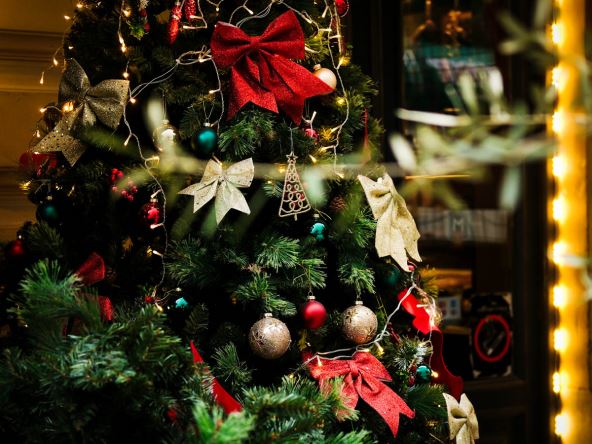 nova_godina_ukrasi_praznici_stefan_stojanović_ (5).jpg