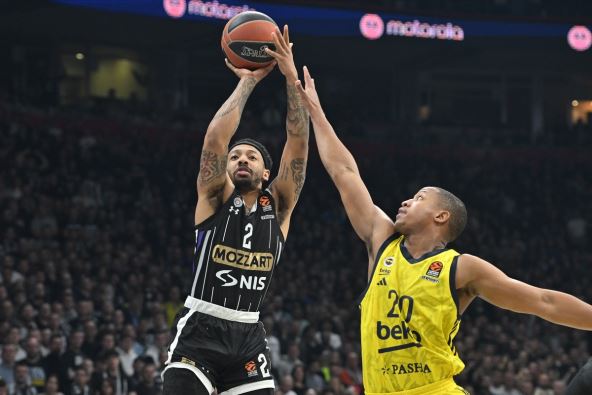 Partizan Fenerbahče (9).JPG