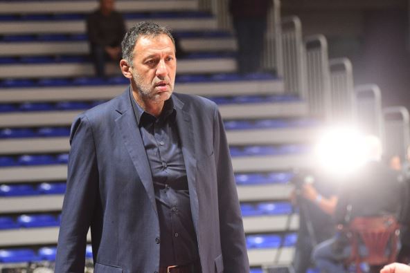 Vlade Divac