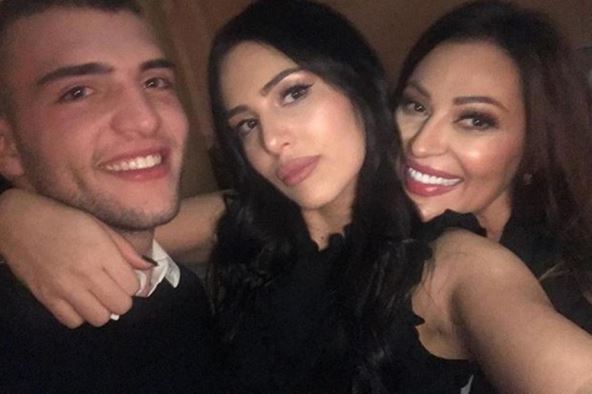 Ceca sa decom Veljkom i Anastasijom