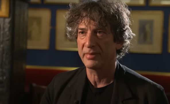 Nil Gejmen je karijeru počeo kratkim pričama.