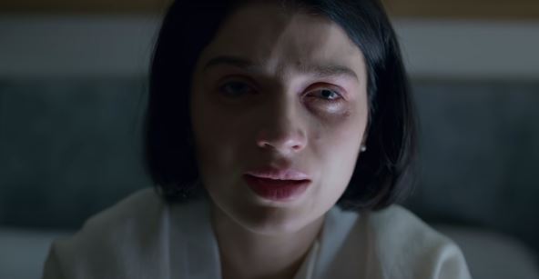 Behind her eyes serija