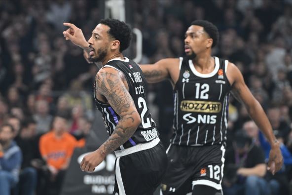 Partizan - Pariz (1).JPG