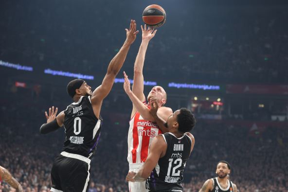 Partizan Zvezda Derbi derbi (2).JPG