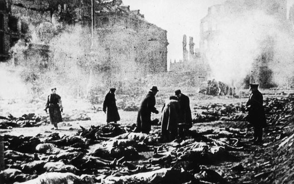 bombardovanje Drezdena (3).jpg