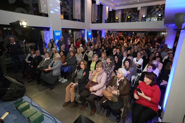 Copy of DSC02161 copy.jpg