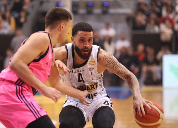 PARTIZAN_vs_MEGA_31.jpg