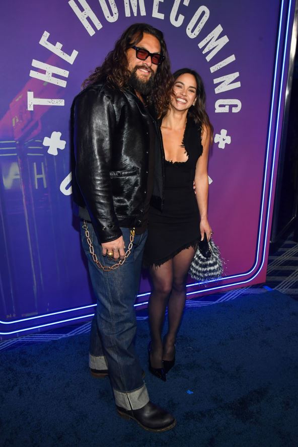 Džejson Momoa sa novom devojkom na crvenom tepihu