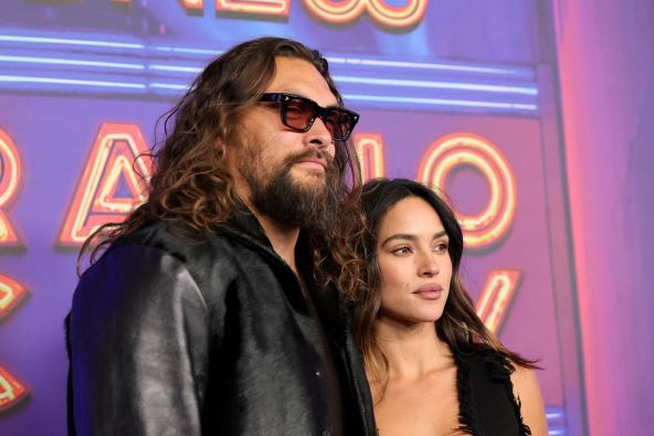 Džejson Momoa sa novom devojkom na događaju
