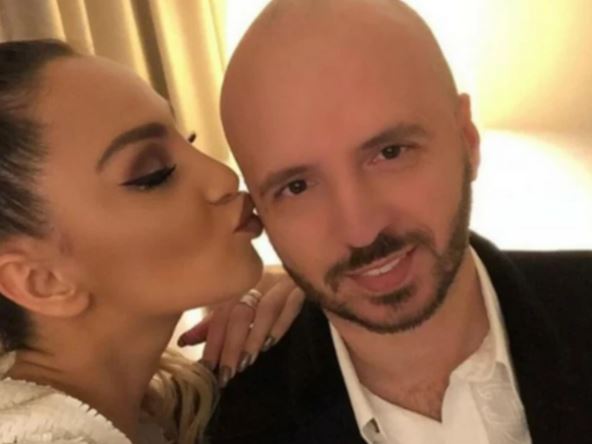 Maja Berović ljubi muža Alena.jpg