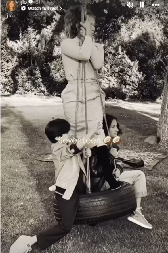 Dženifer Lopez sa decom na ljuljašci, objava za njihov 17. rođendan