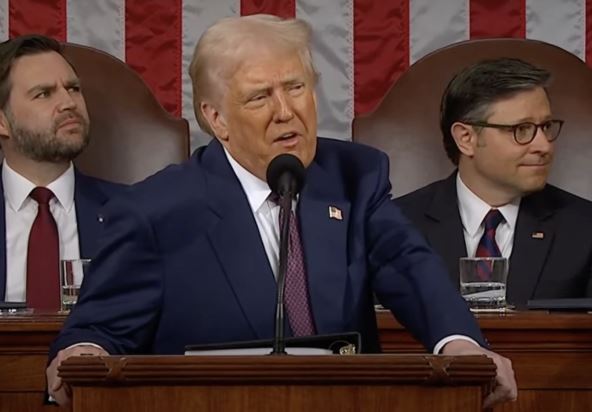 donald tramp obracanje kongresu 1.jpg