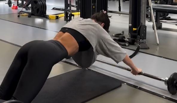 Jelisaveta Orašanin u teretani