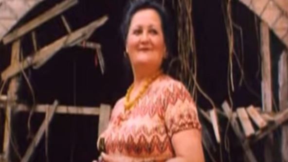 Mica Trofrtaljka u filmu Lepa sela lepo gore